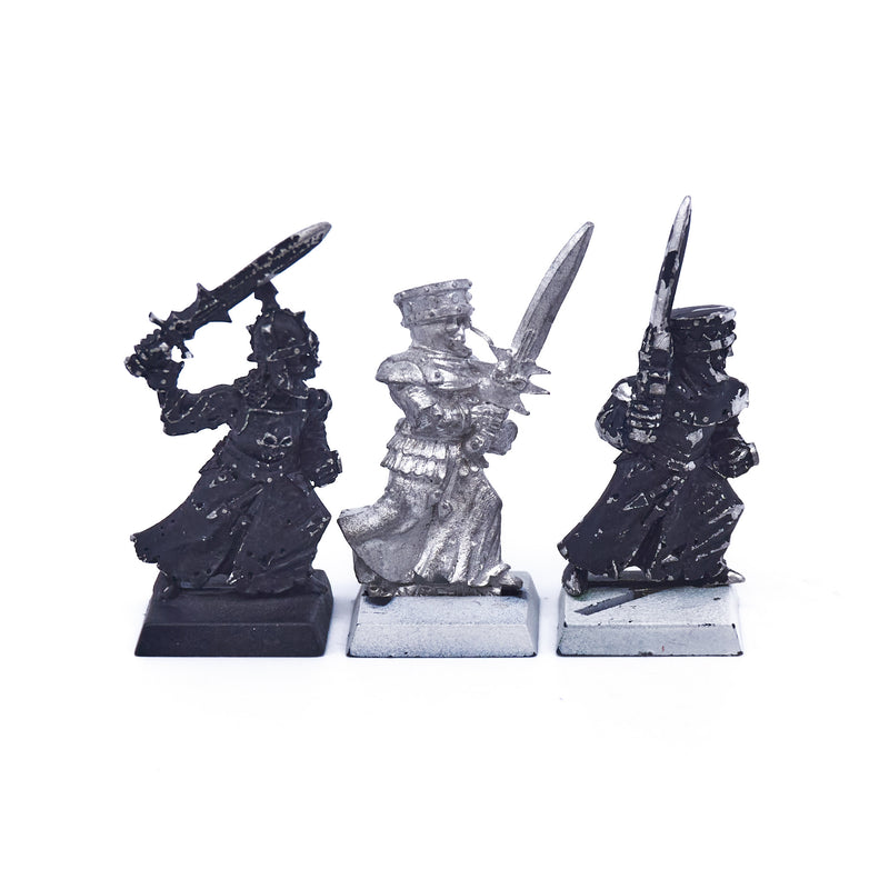 Vampire Counts - Grave Guards (Metal) (05771) - Used
